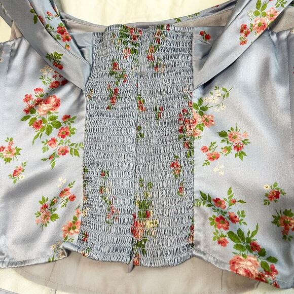 NWOT Reformation Lux Off-Shoulder Floral 100% Silk Top Size 2 Lilac Print - Picture 9 of 9